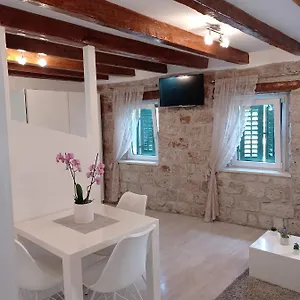 Makala Apartament