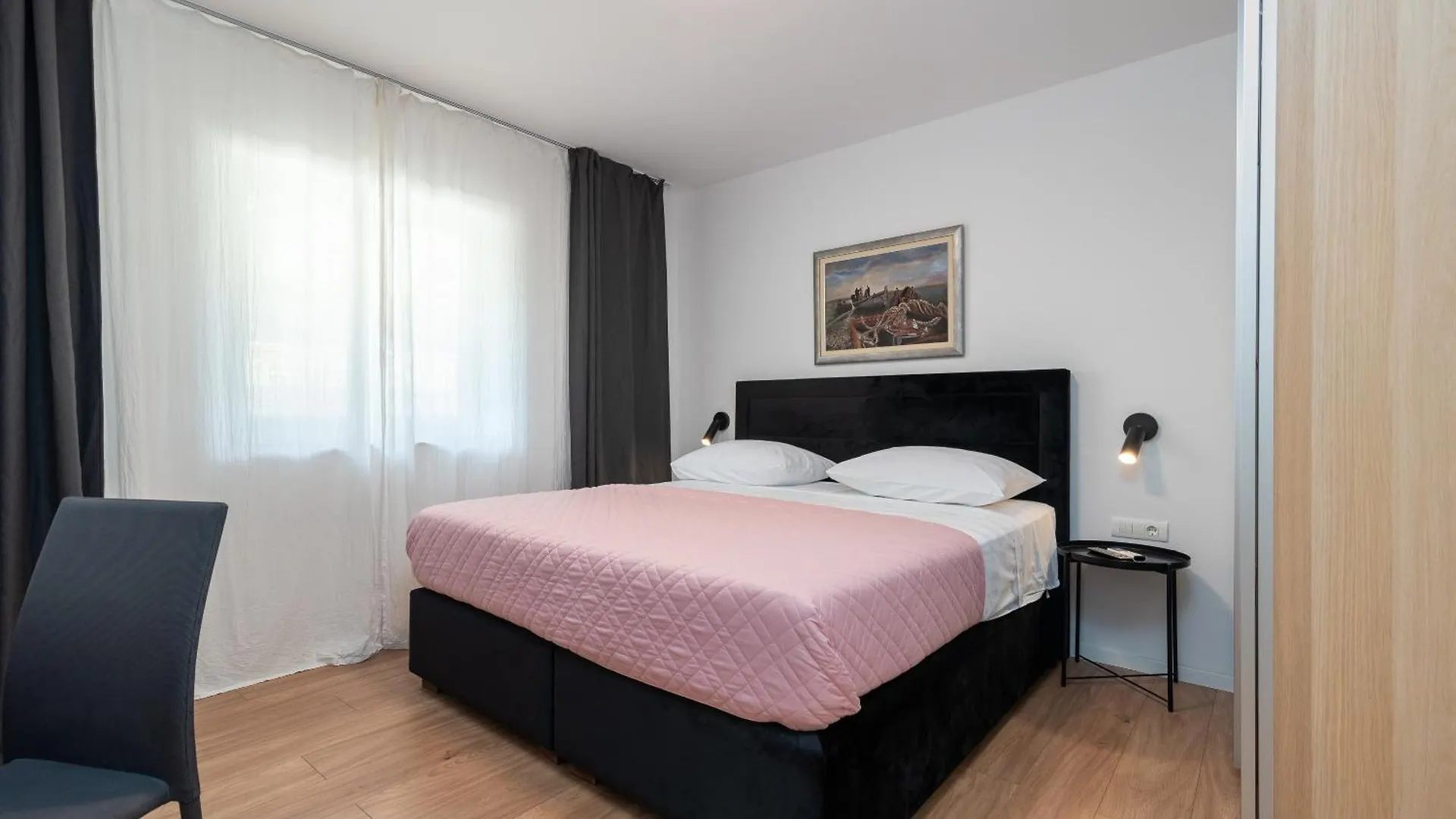 Maca Apartments & Suites Trogir