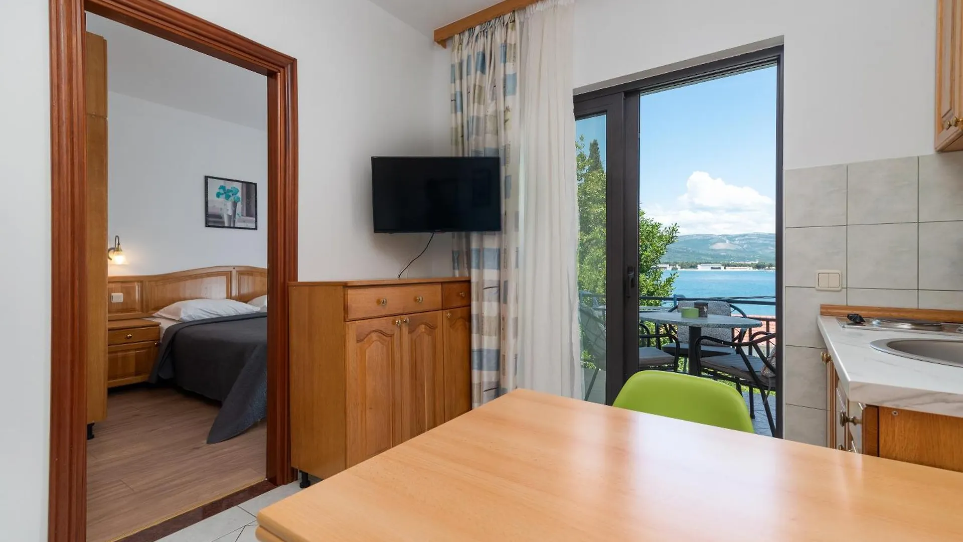 Maca Apartments & Suites Trogir 0*,