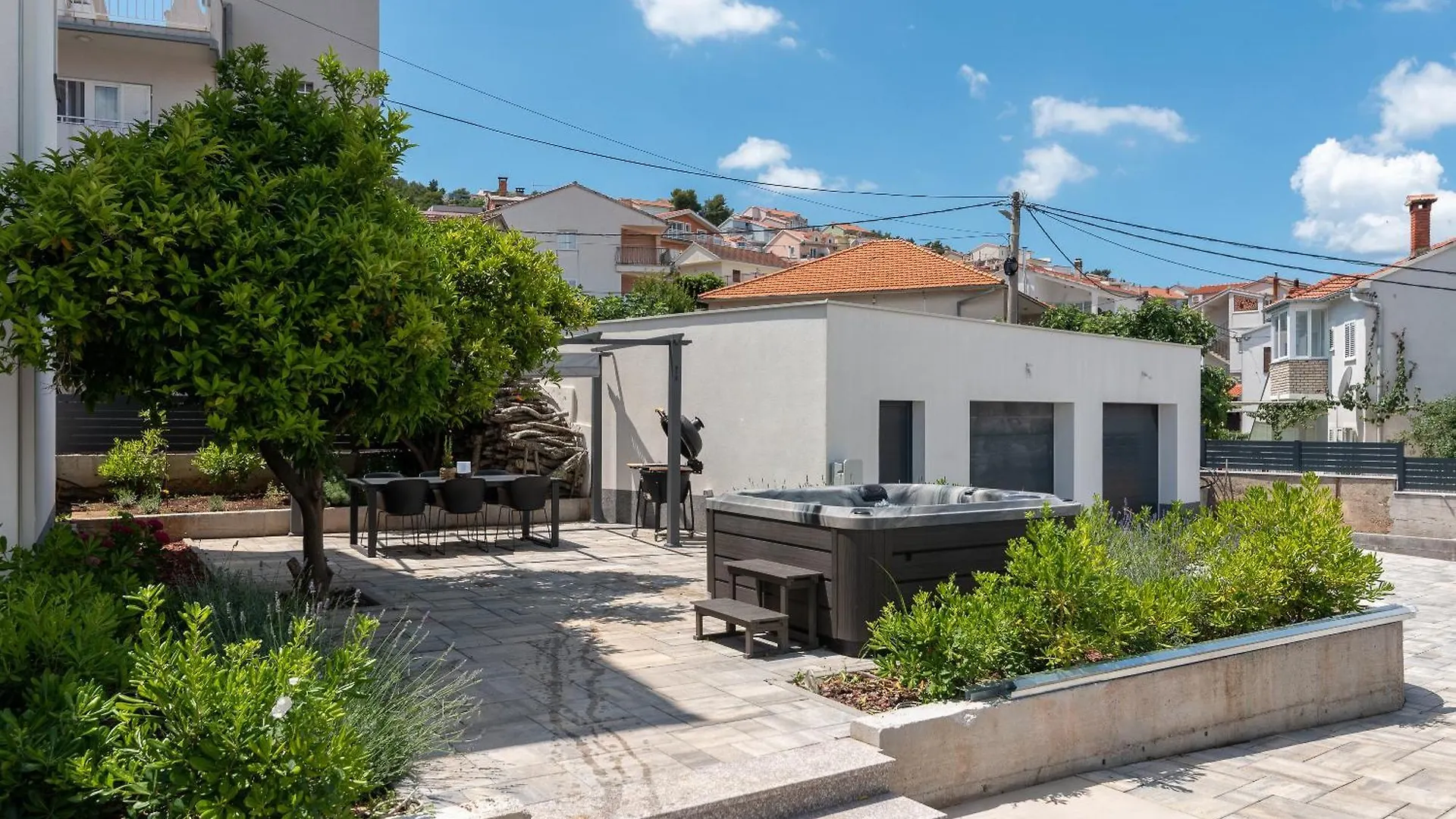 Maca Apartments & Suites Trogir Croatia
