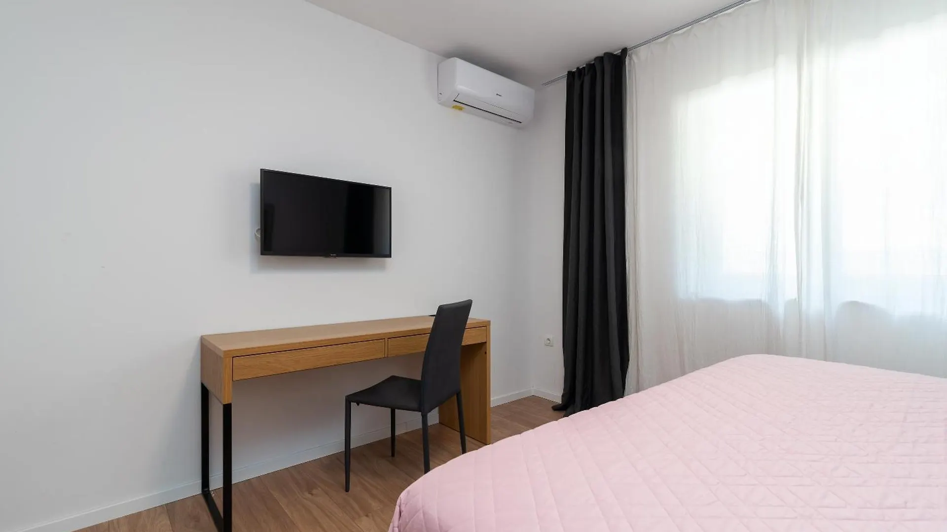 Maca Apartments & Suites Trogir 0*,
