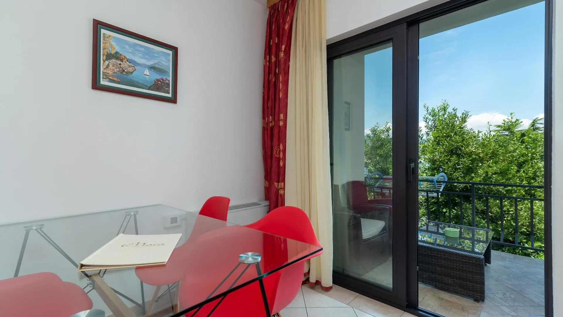 Maca Apartments & Suites Trogir 0*,